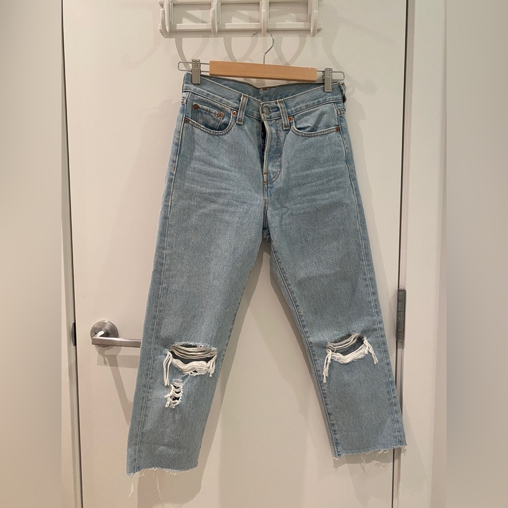 Levi’s Wedgie Icon